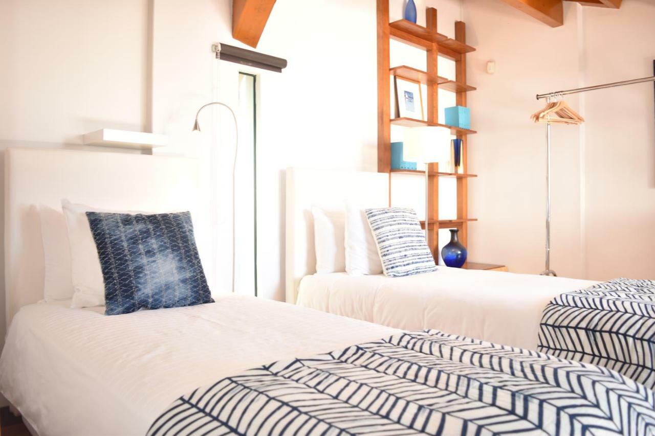 ליסבון Architect-Designed Loft In A Historic Hilltop Neighborhood מראה חיצוני תמונה